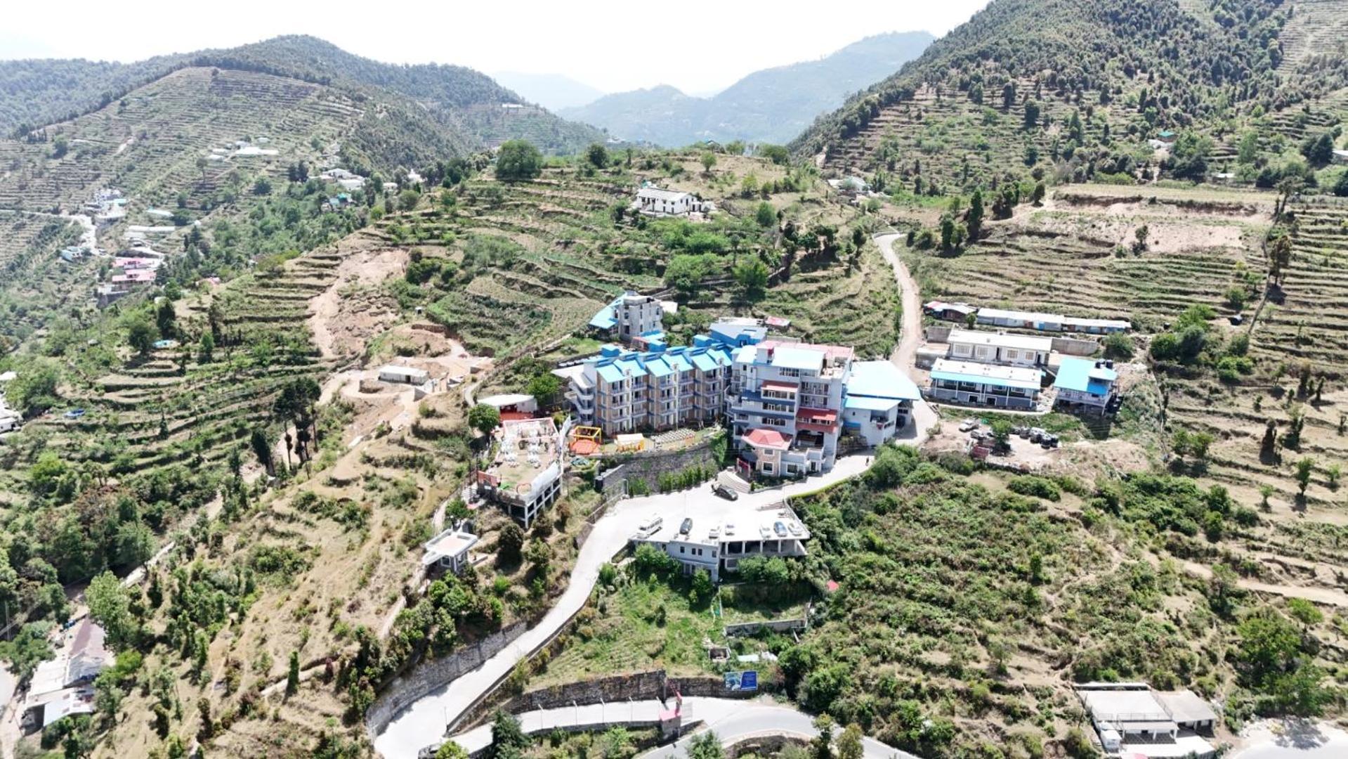 Casa Dream The Resort Mukteshwar Bagian luar foto