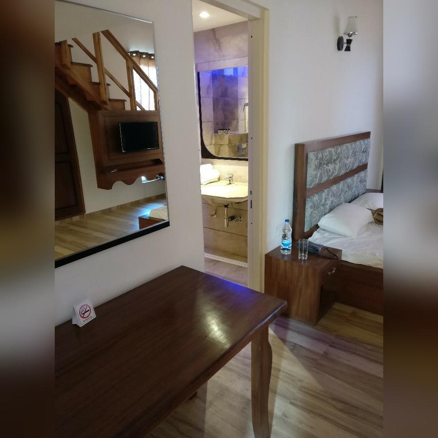 Casa Dream The Resort Mukteshwar Bagian luar foto